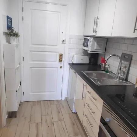 Cozy & Beautiful 1-bed Apartment